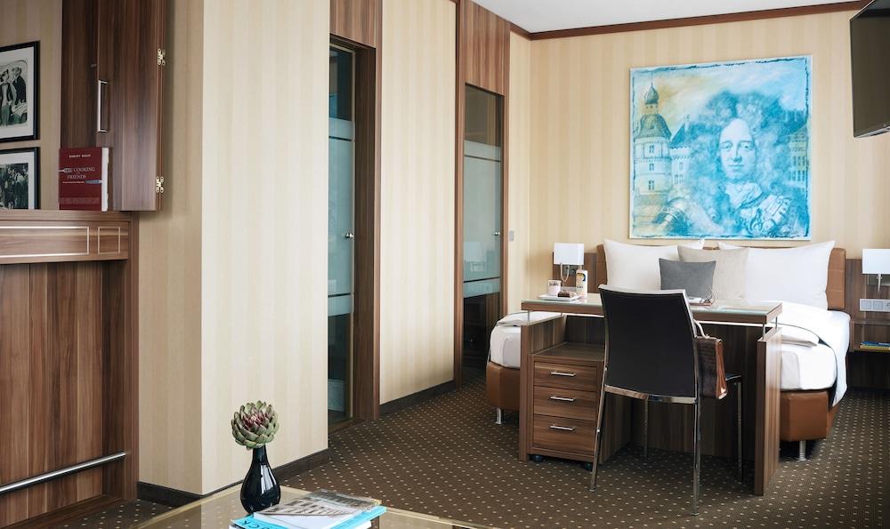 Living Hotel Duesseldorf Luaran gambar