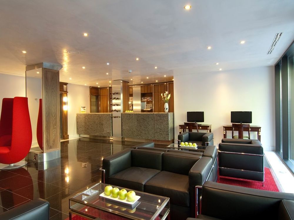 Living Hotel Duesseldorf Luaran gambar