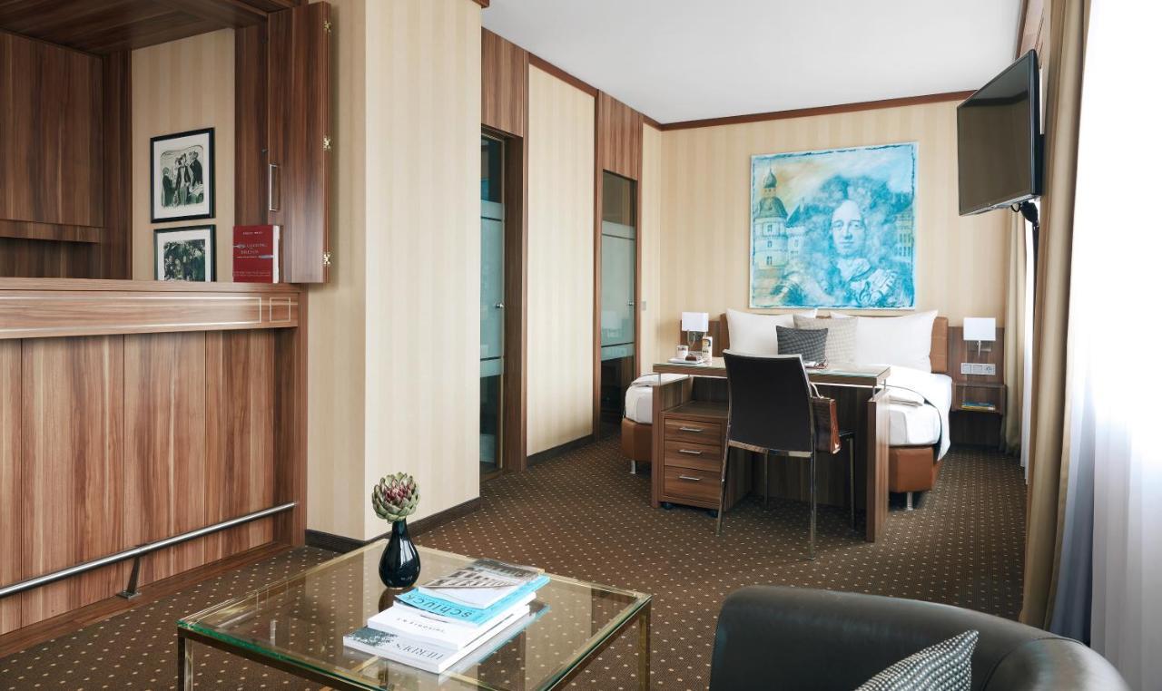Living Hotel Duesseldorf Luaran gambar