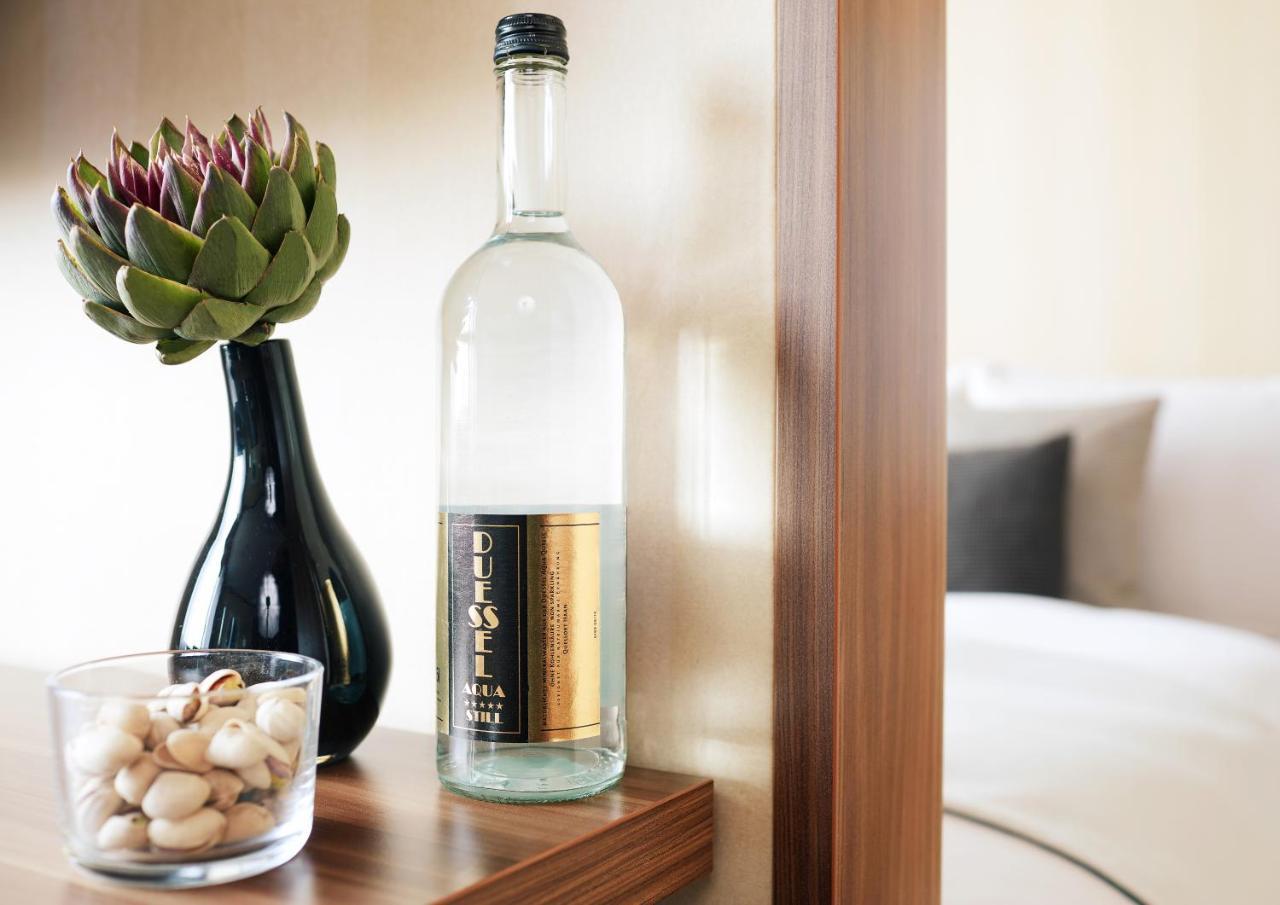 Living Hotel Duesseldorf Luaran gambar