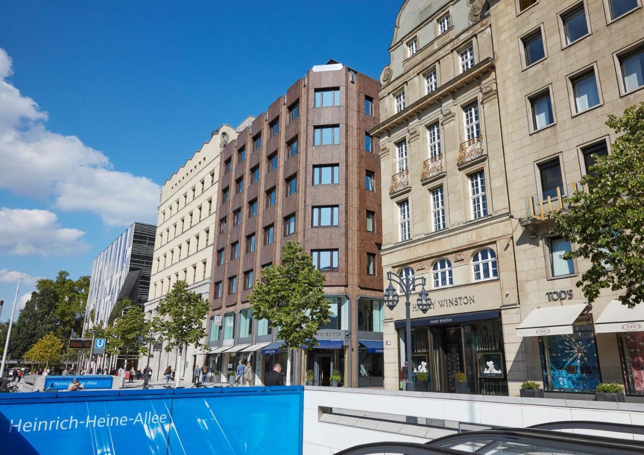 Living Hotel Duesseldorf Luaran gambar